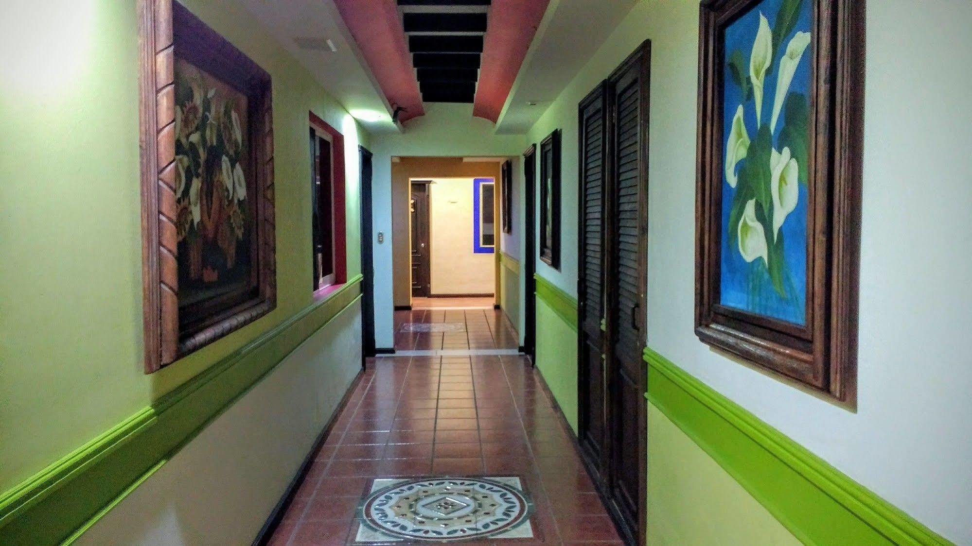 Suites Flamboyanes Мерида Экстерьер фото