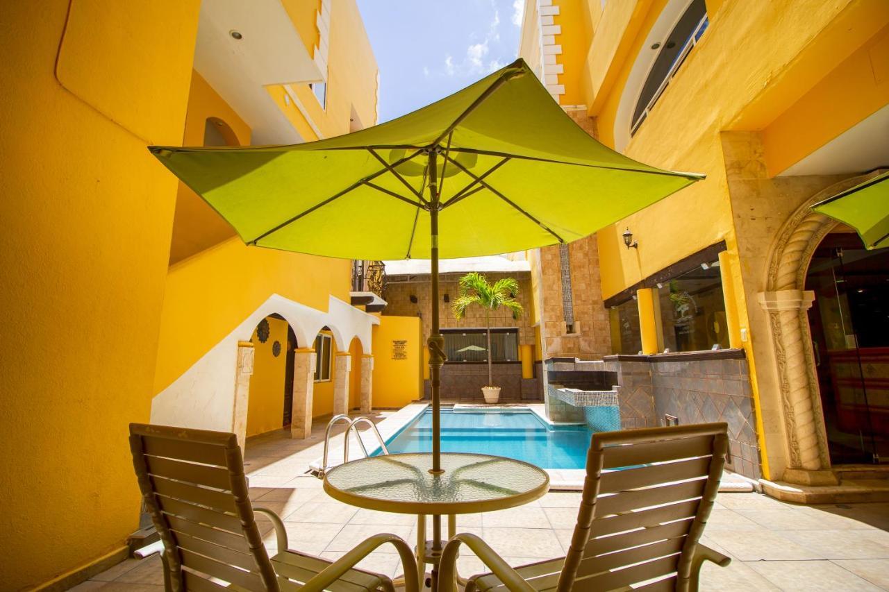 Suites Flamboyanes Мерида Экстерьер фото