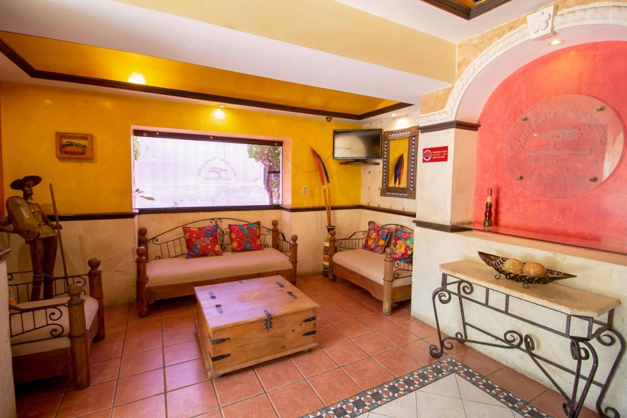 Suites Flamboyanes Мерида Экстерьер фото